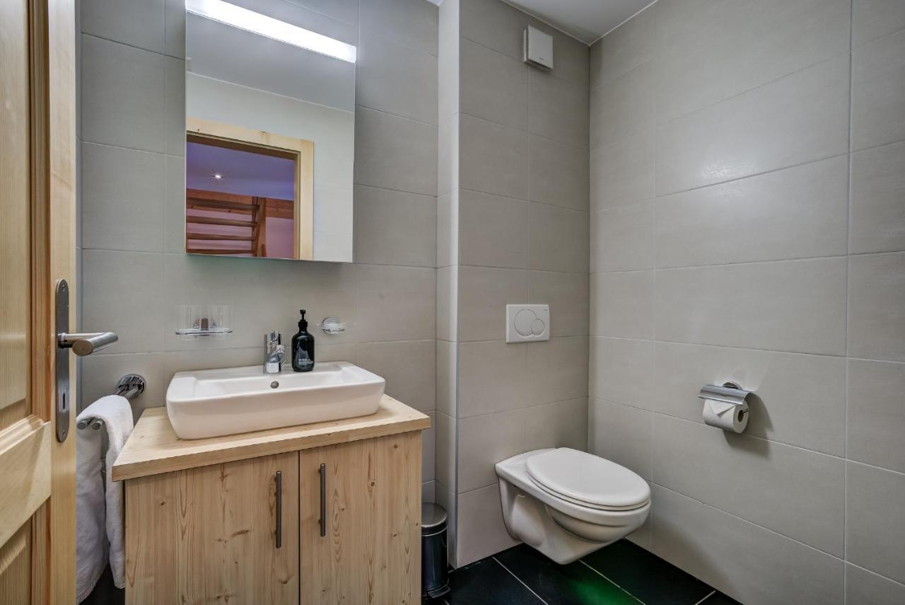 Chalet Flocon De Neige - Jacuzzi - Sauna La Tzoumaz Luaran gambar