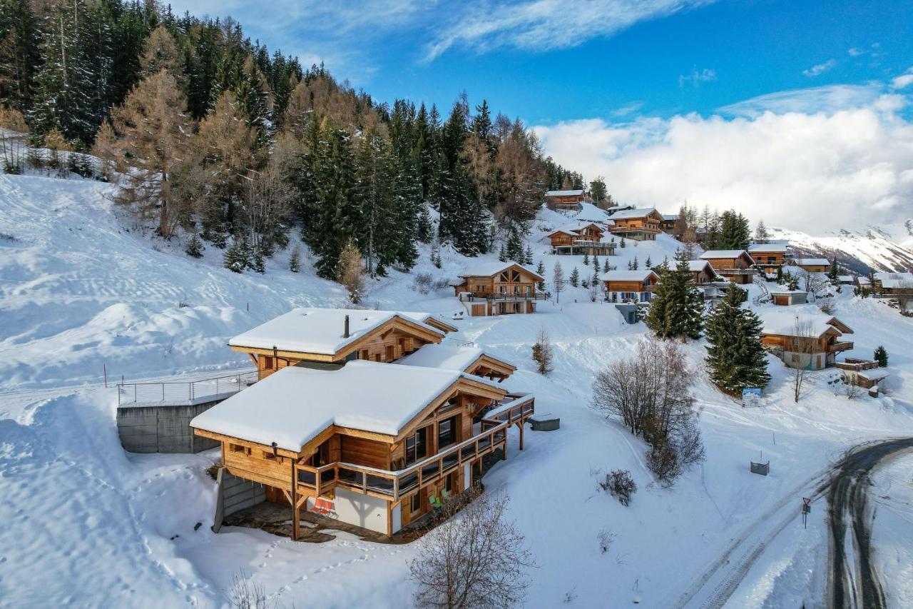 Chalet Flocon De Neige - Jacuzzi - Sauna La Tzoumaz Luaran gambar