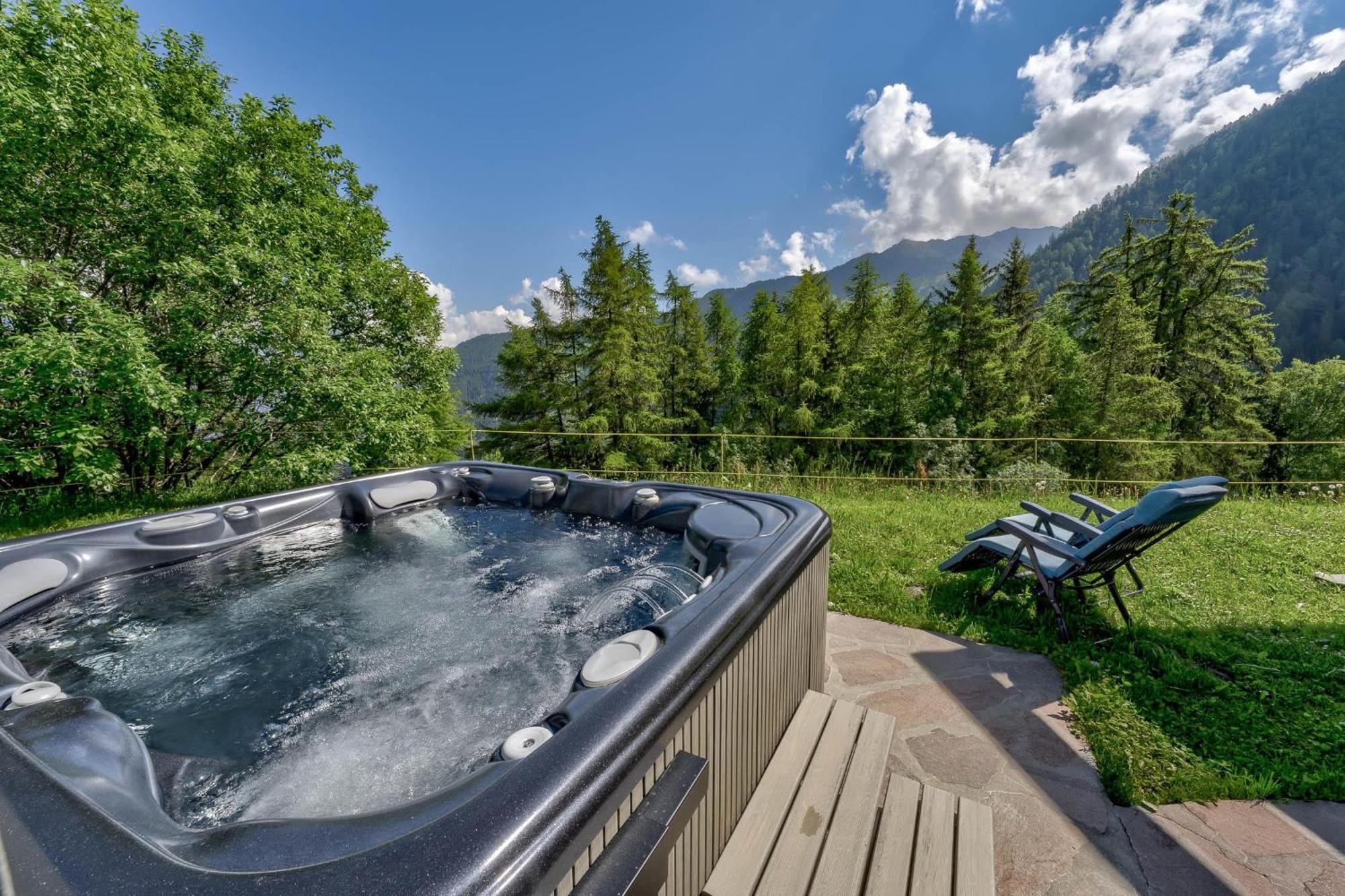 Chalet Flocon De Neige - Jacuzzi - Sauna La Tzoumaz Luaran gambar